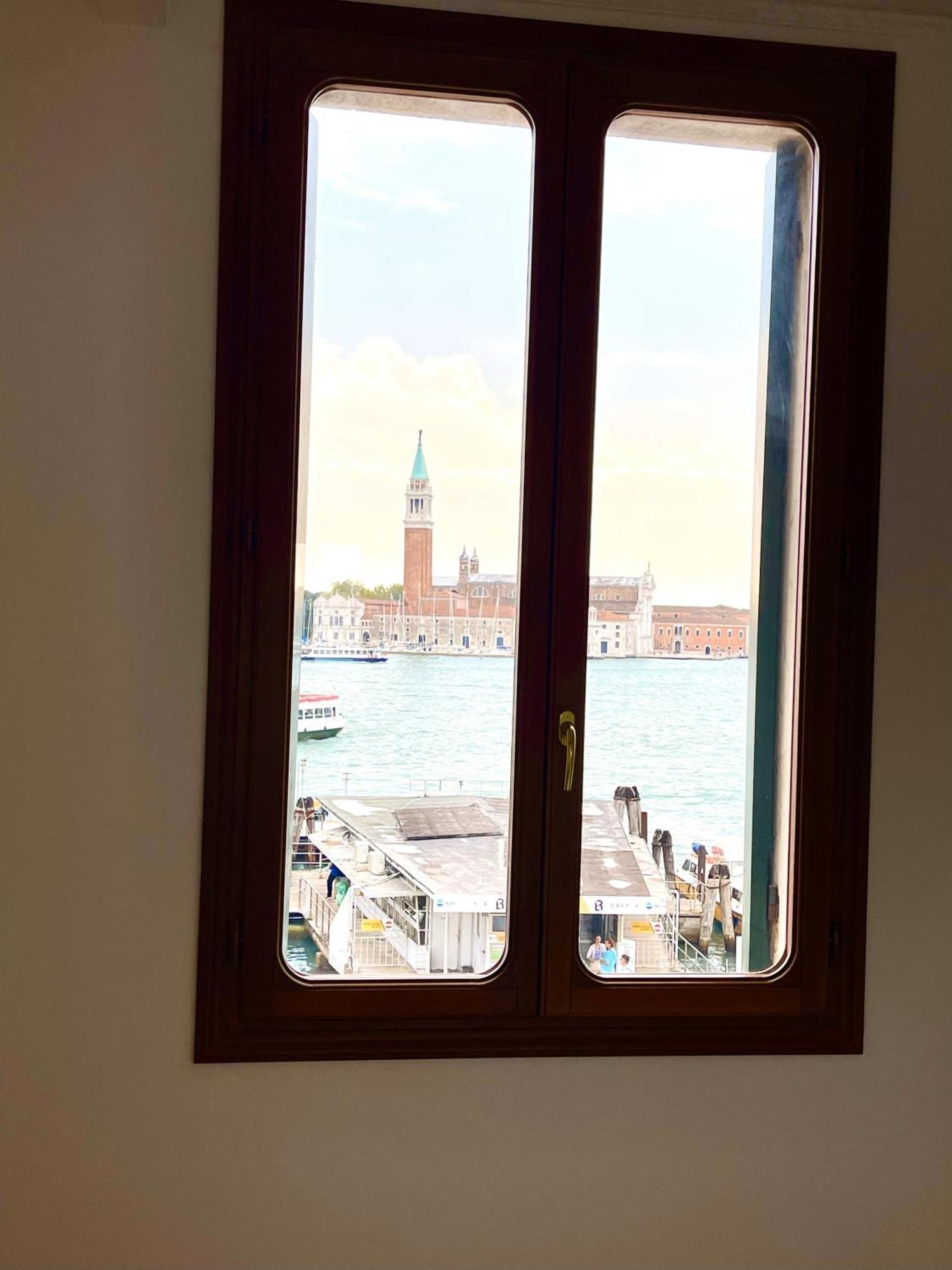 The B Collection - San Marco Riva Schiavoni Apartment Veneţia Exterior foto
