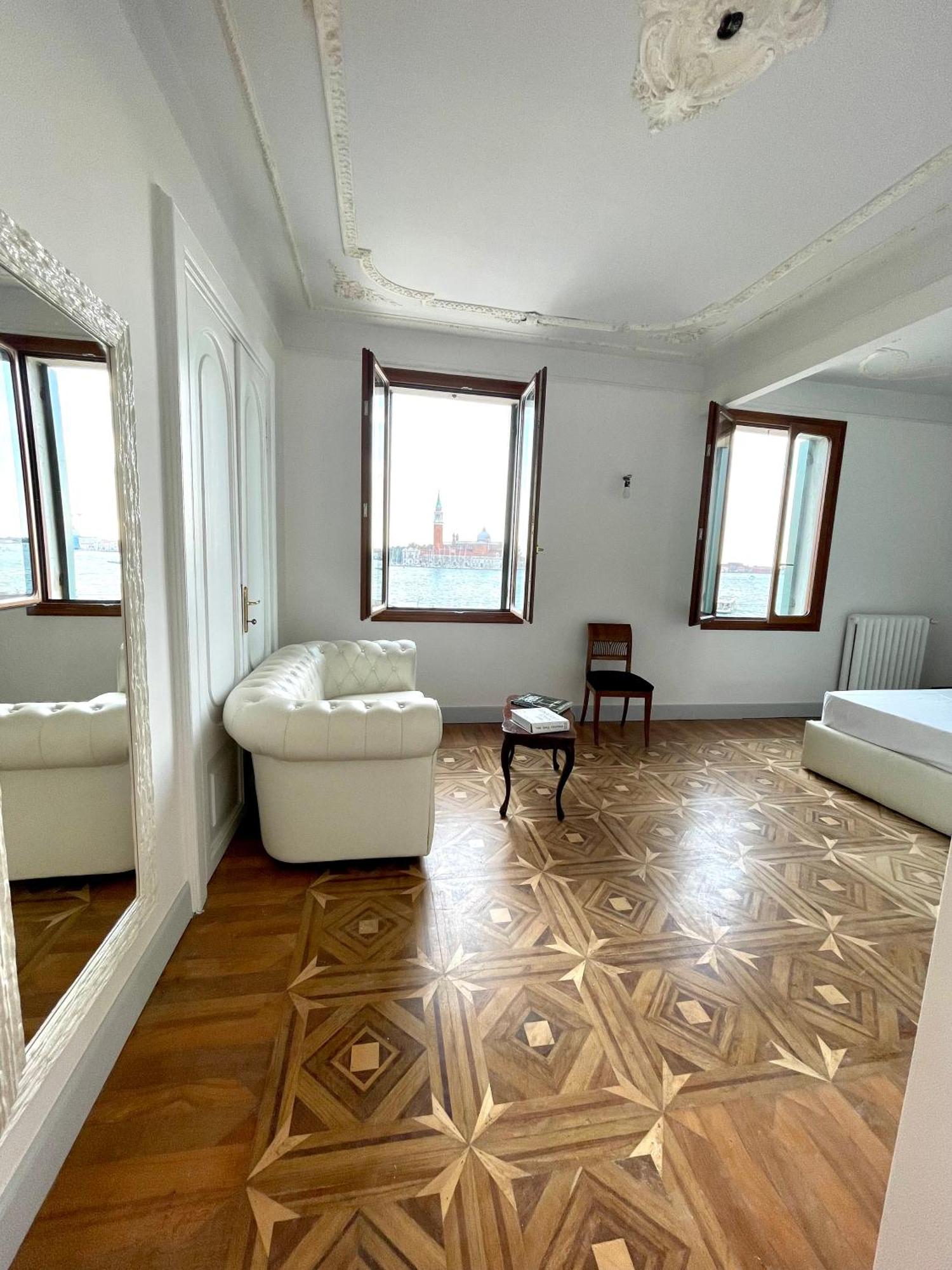 The B Collection - San Marco Riva Schiavoni Apartment Veneţia Exterior foto
